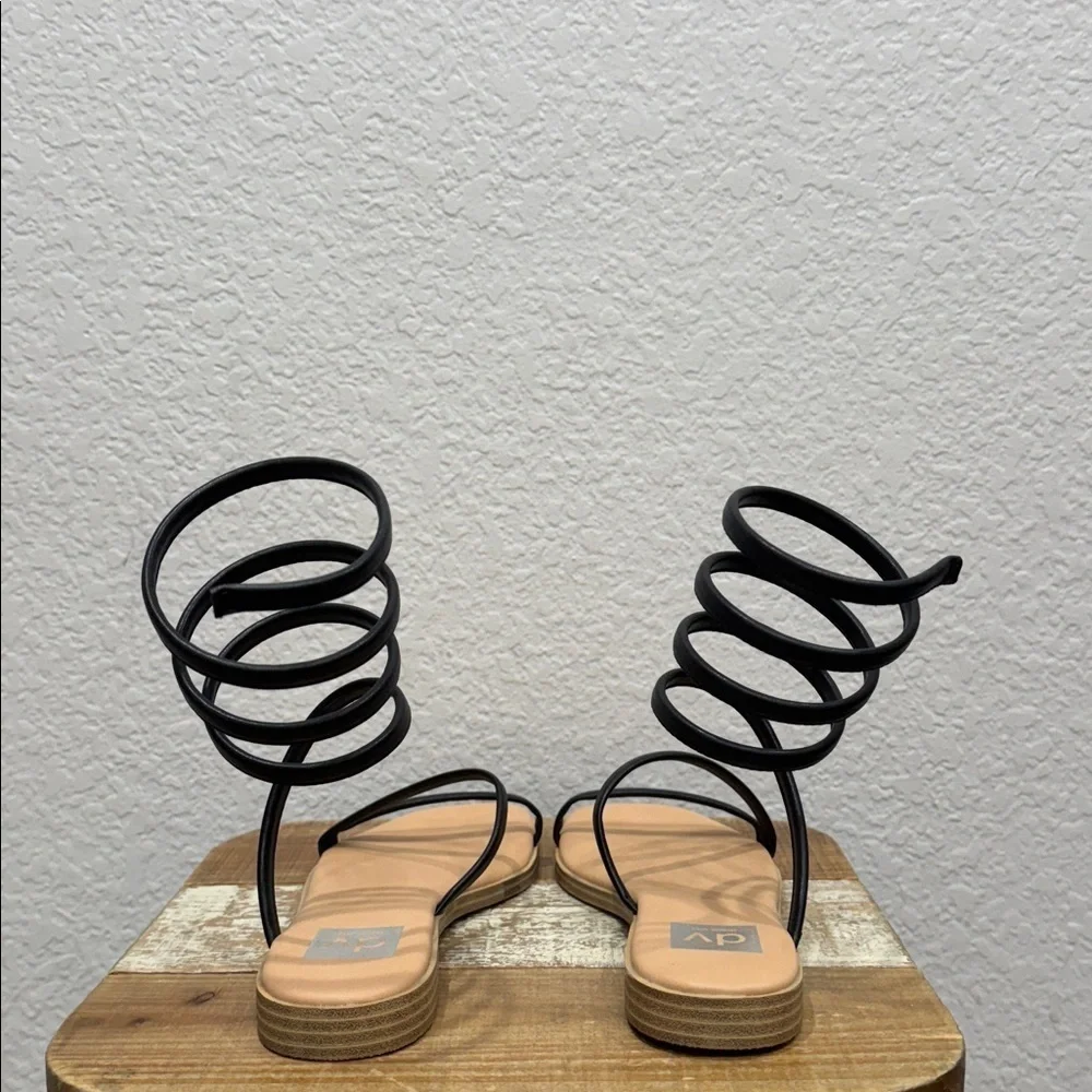 Dolce Vita Malone Black Gladiator Coil Sandals Size 7.5